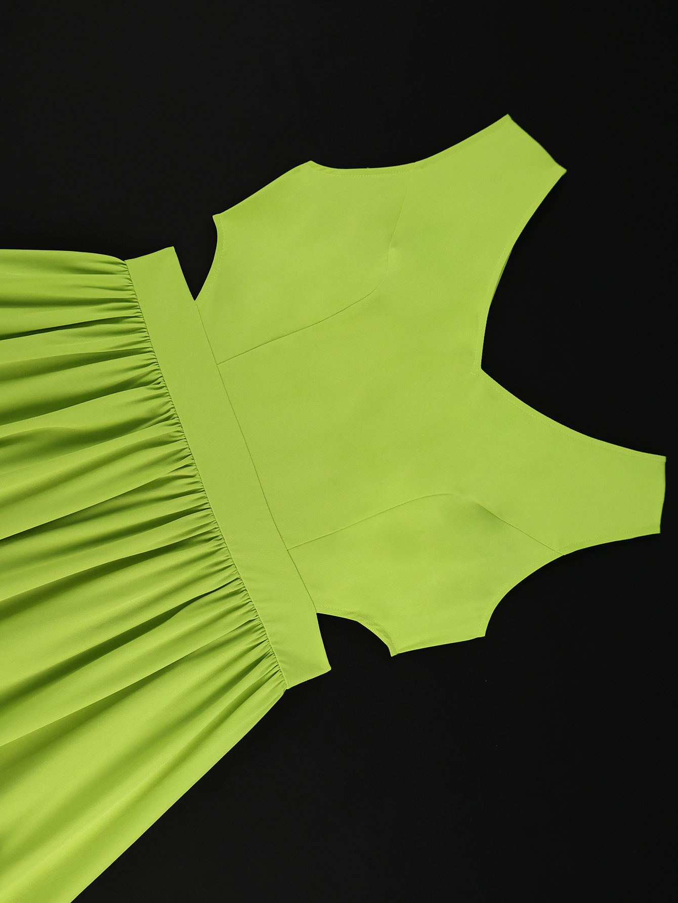 Side Cut-Out Sexy V-Neck Party Dress Ruffled A-Line Formal Gown