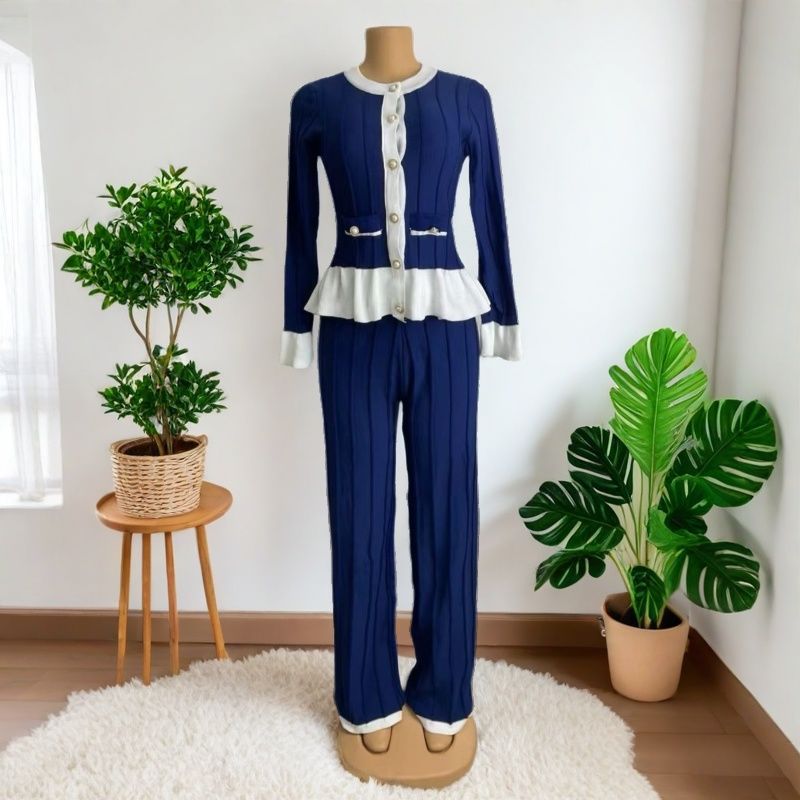 Women Long-Sleeved Knitting Top and Pant Two-Piece Set