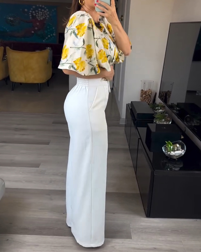 Women Yellow Floral Print Bell Bottom Sleeve Top and Pants Two-Piece Set