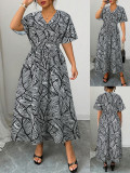 Fashionable V-Neck Black & White Contrast Dress Spring/Summer Women's Wear