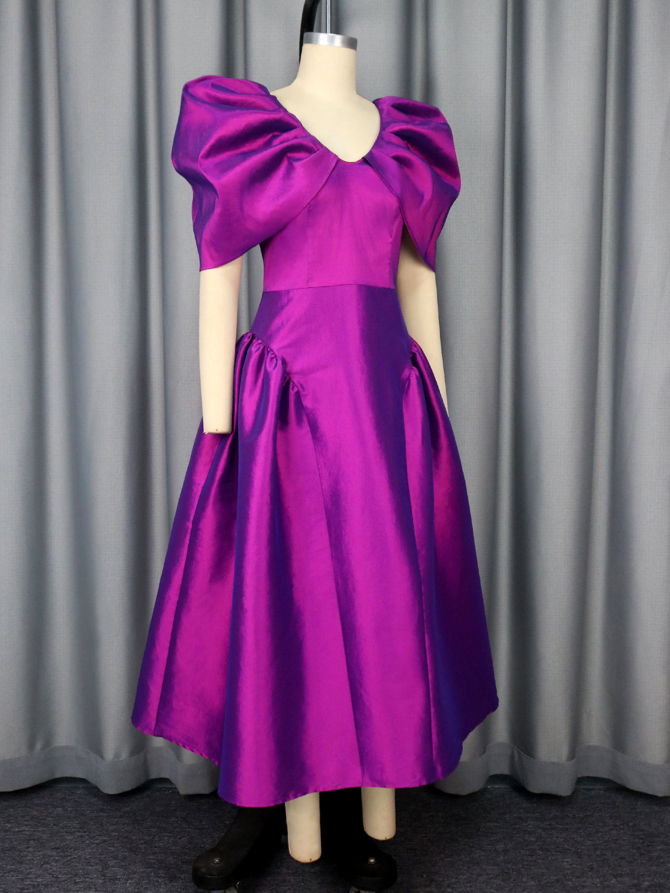 Sexy V-Neck Puff-Sleeve Evening Dress Chic Elegant A-Line Formal Gown