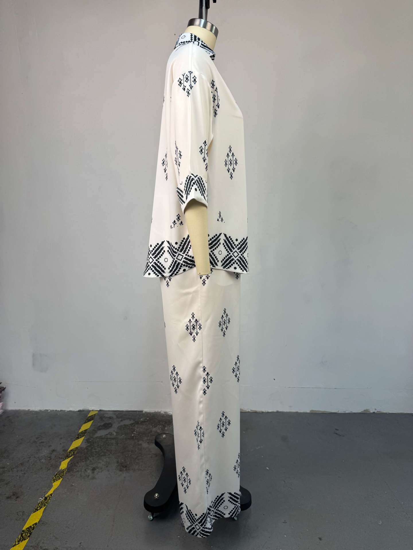 Summer Women's Fashion Turn-Down Collar Printed Loose Shirt & Wide-Leg Pants Casual Set