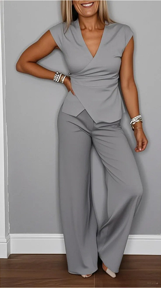 Women summer casual solid v-neck sleeveless top and pants two-piece set