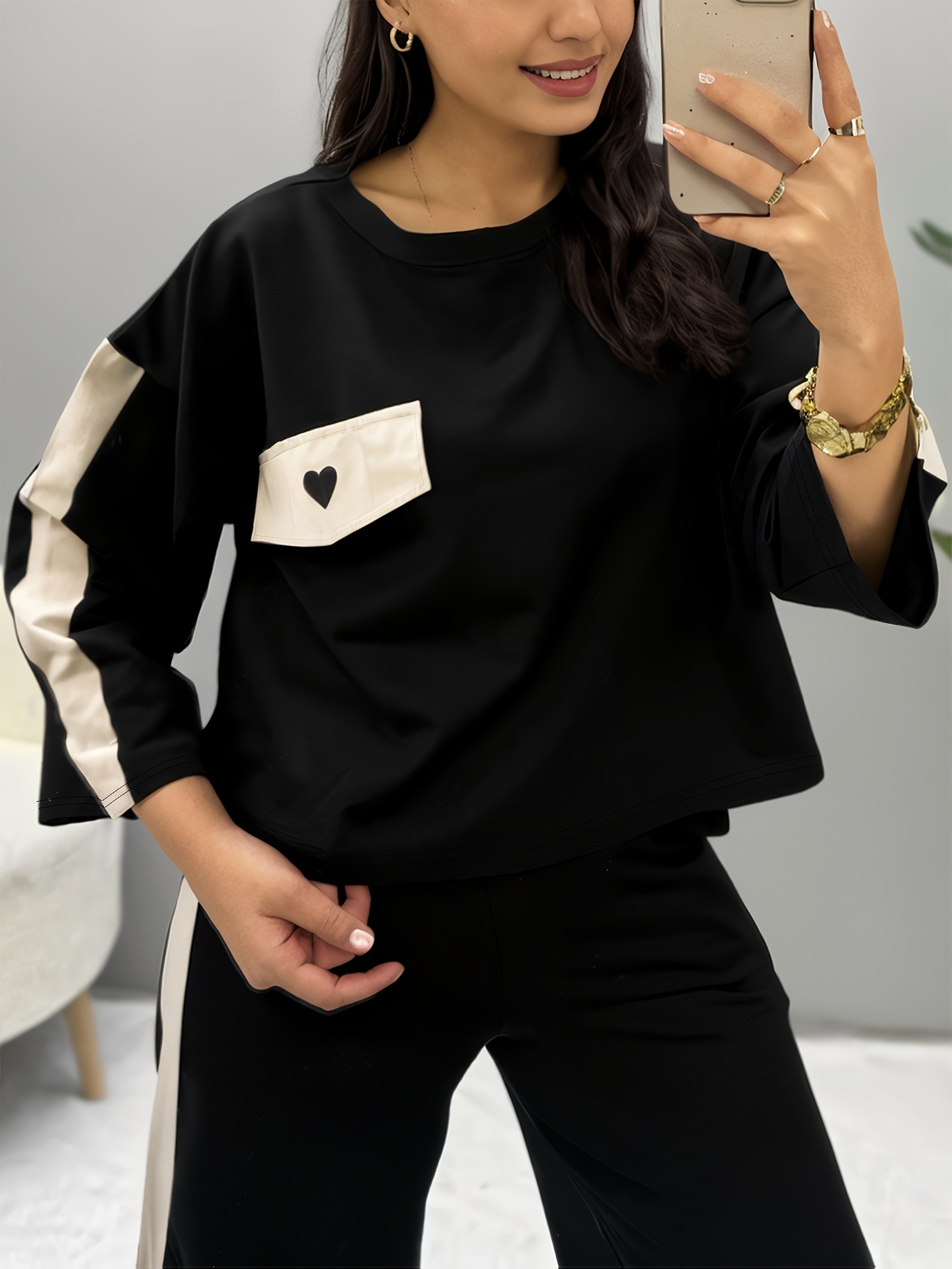 Women Casual Short-Sleeve Round Neck Top and Contrast Color Patchwork Two-Piece Pants