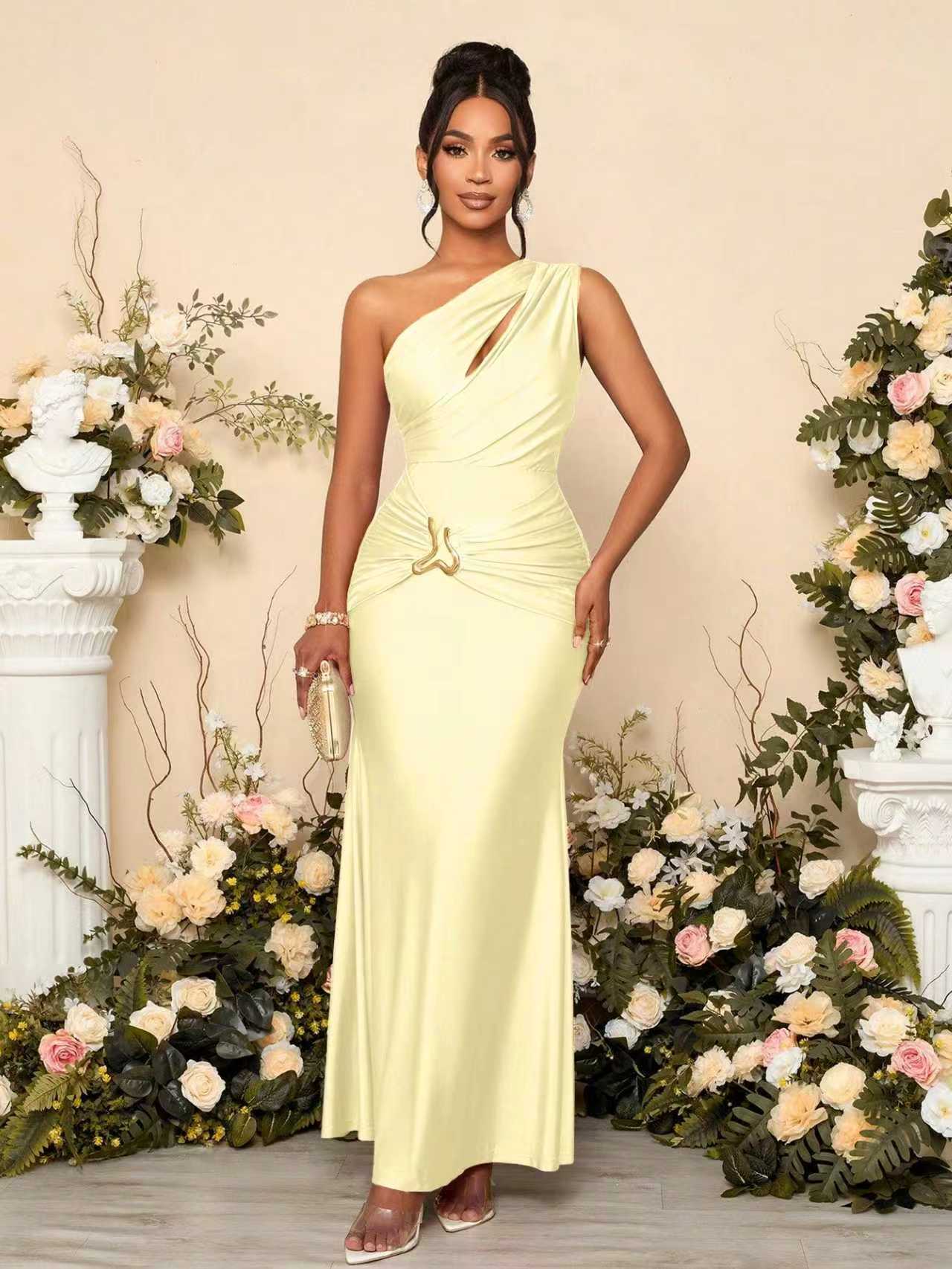 Women Summer Sexy Backless One-Shoulder Solid Sleeveless Dress