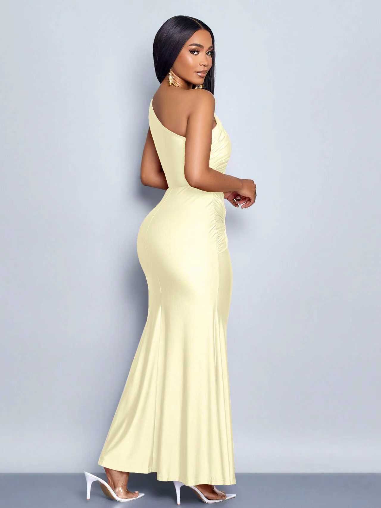 Women Summer Sexy Backless One-Shoulder Solid Sleeveless Dress