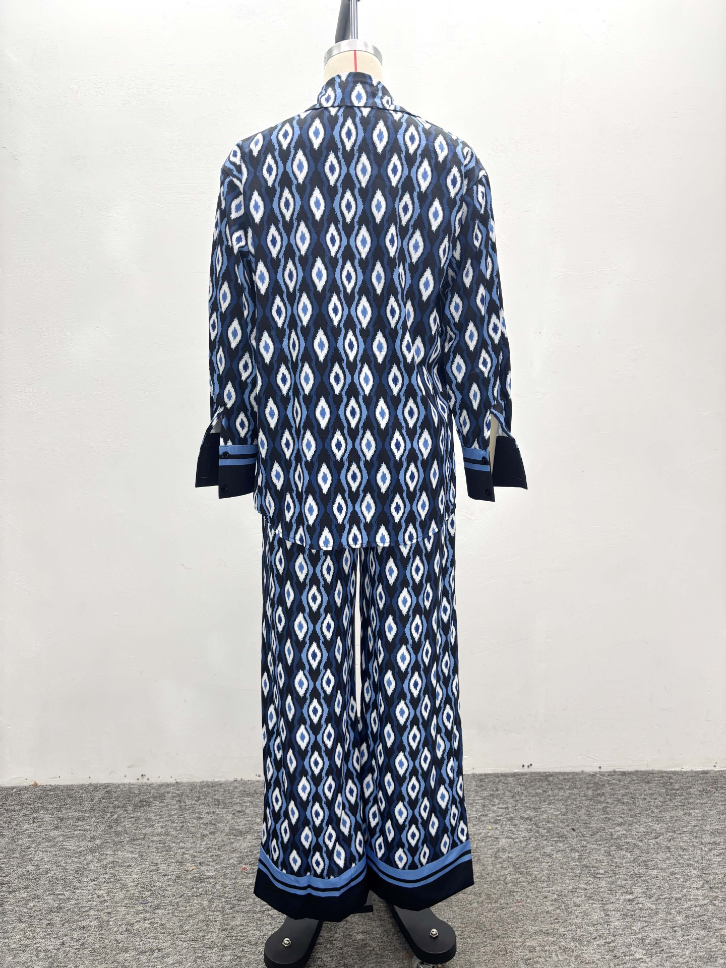 Women casual printed long-sleeved turndown collar shirt and two-piece pants set