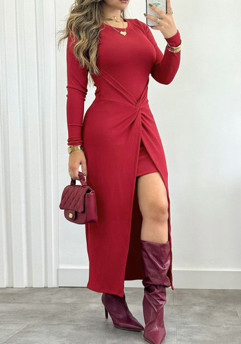 Women red long-sleeved maxi dress with buttoned waist and slits