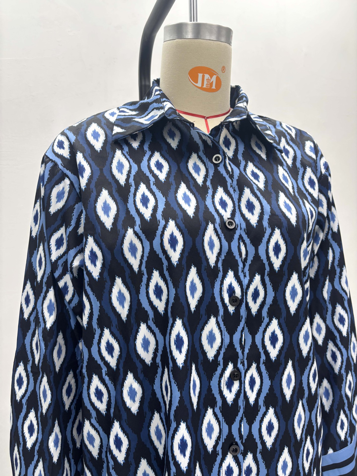 Women casual printed long-sleeved turndown collar shirt and two-piece pants set