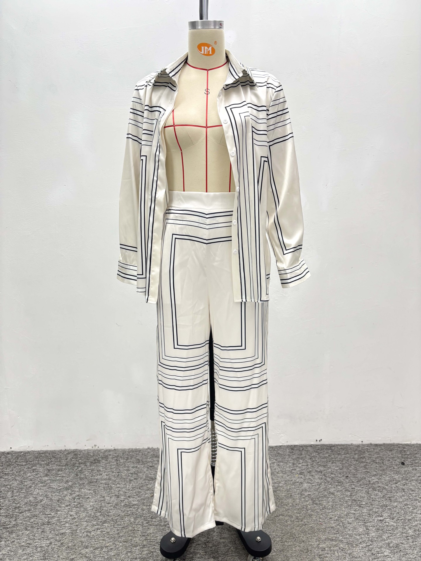 Plus-size African Women long-sleeved turndown collar striped shirt and two-piece pants set