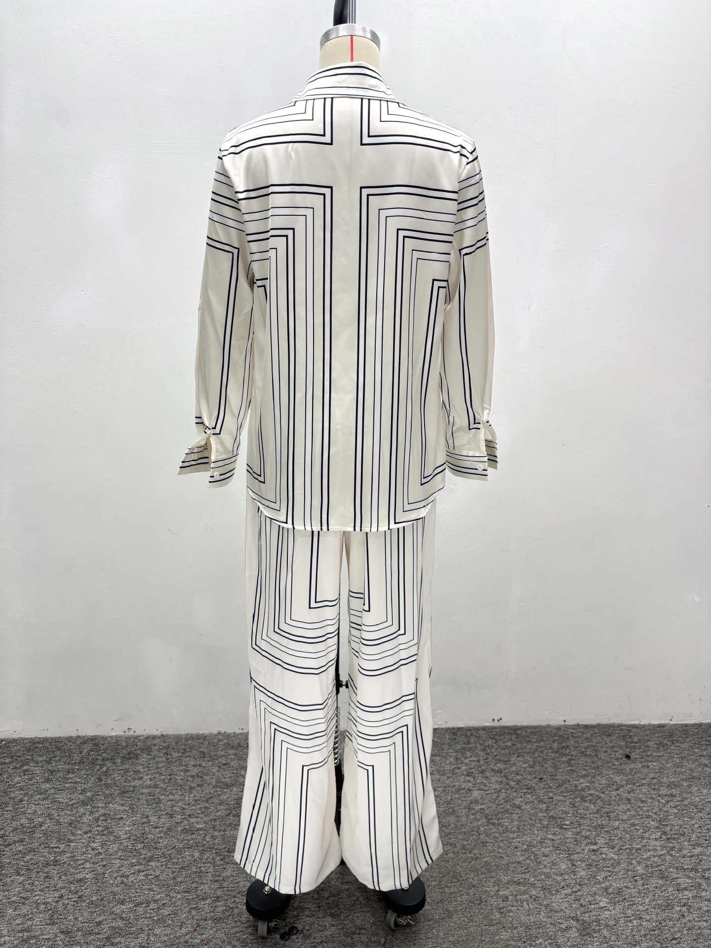 Plus-size African Women long-sleeved turndown collar striped shirt and two-piece pants set