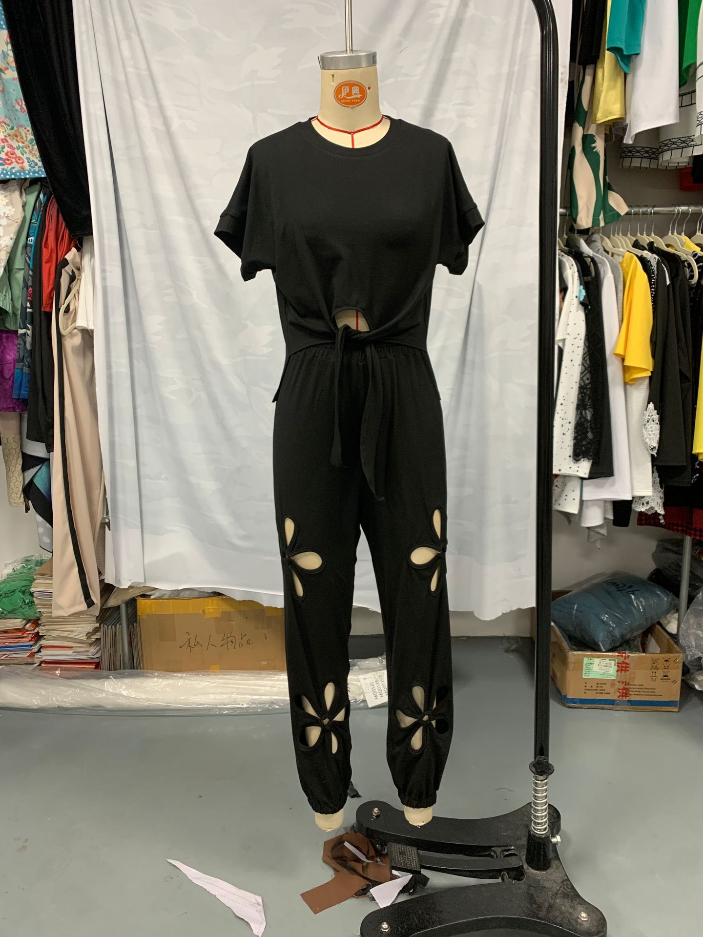 Fashion Casual Loose Pullover Irregular Tie-Dye T-Shirt Cut-Out Floral Ripped Long Pants Set