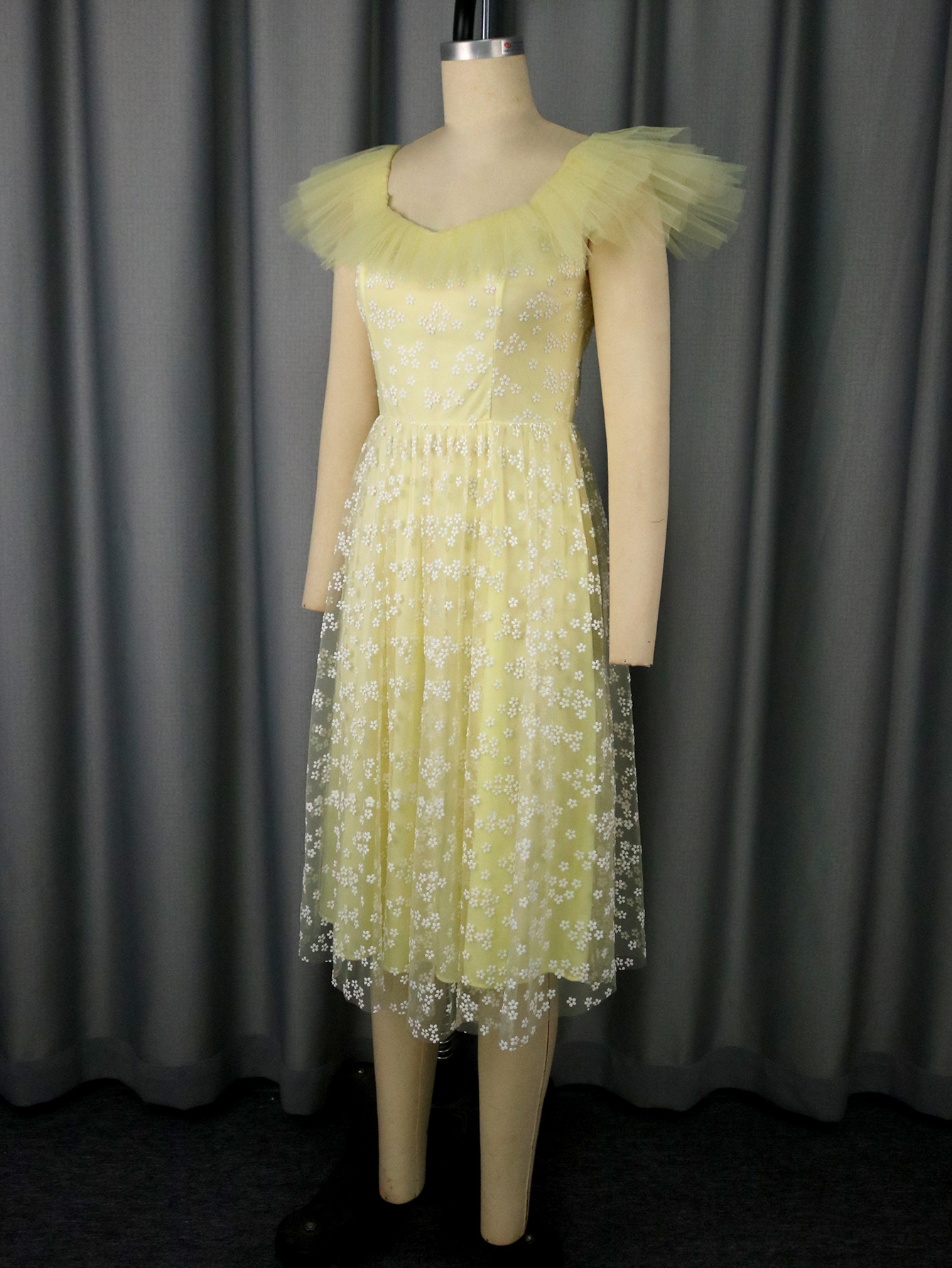 Floral Mesh Square Neck Elegant A-Line Slim Waist Party Evening Dress