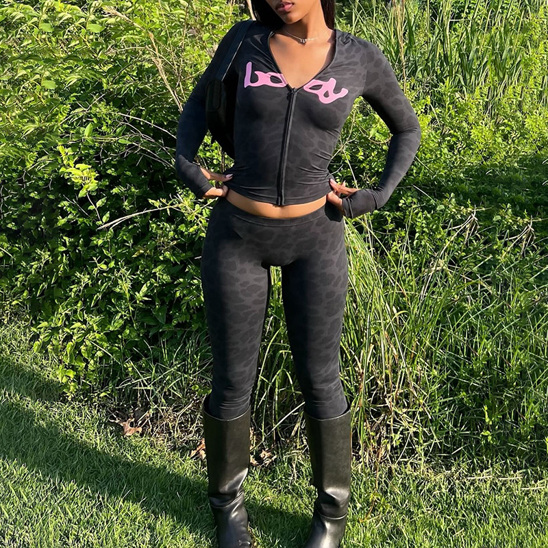 Women Autumn Hooded Camouflage Print Long-Sleeved Top and Pants Two-Piece Set