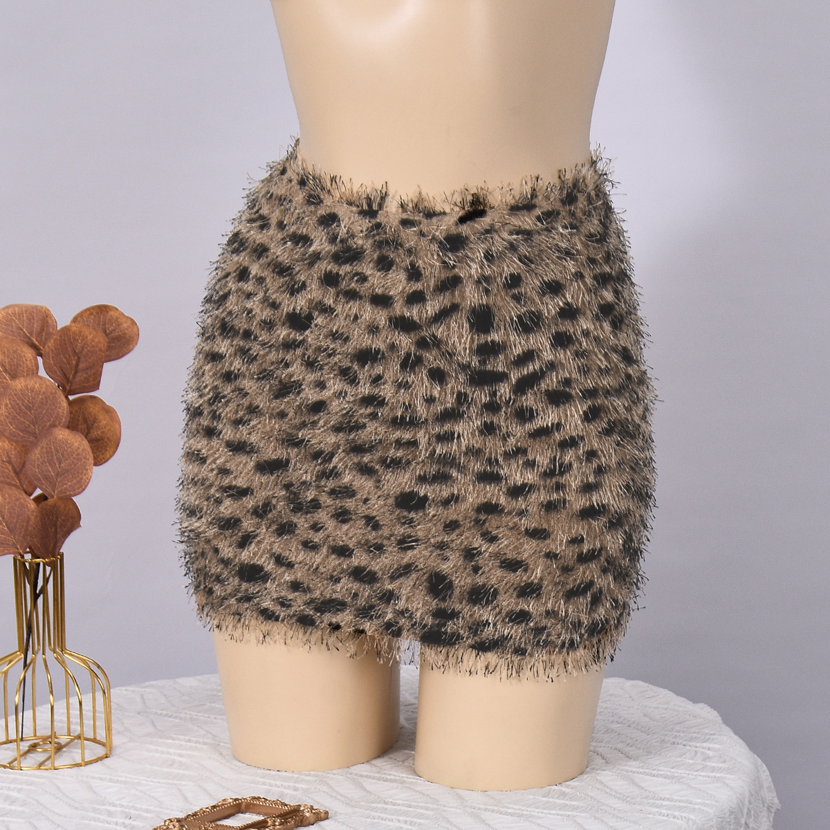 Spotted Mini Skirt for Casual Summer Outings