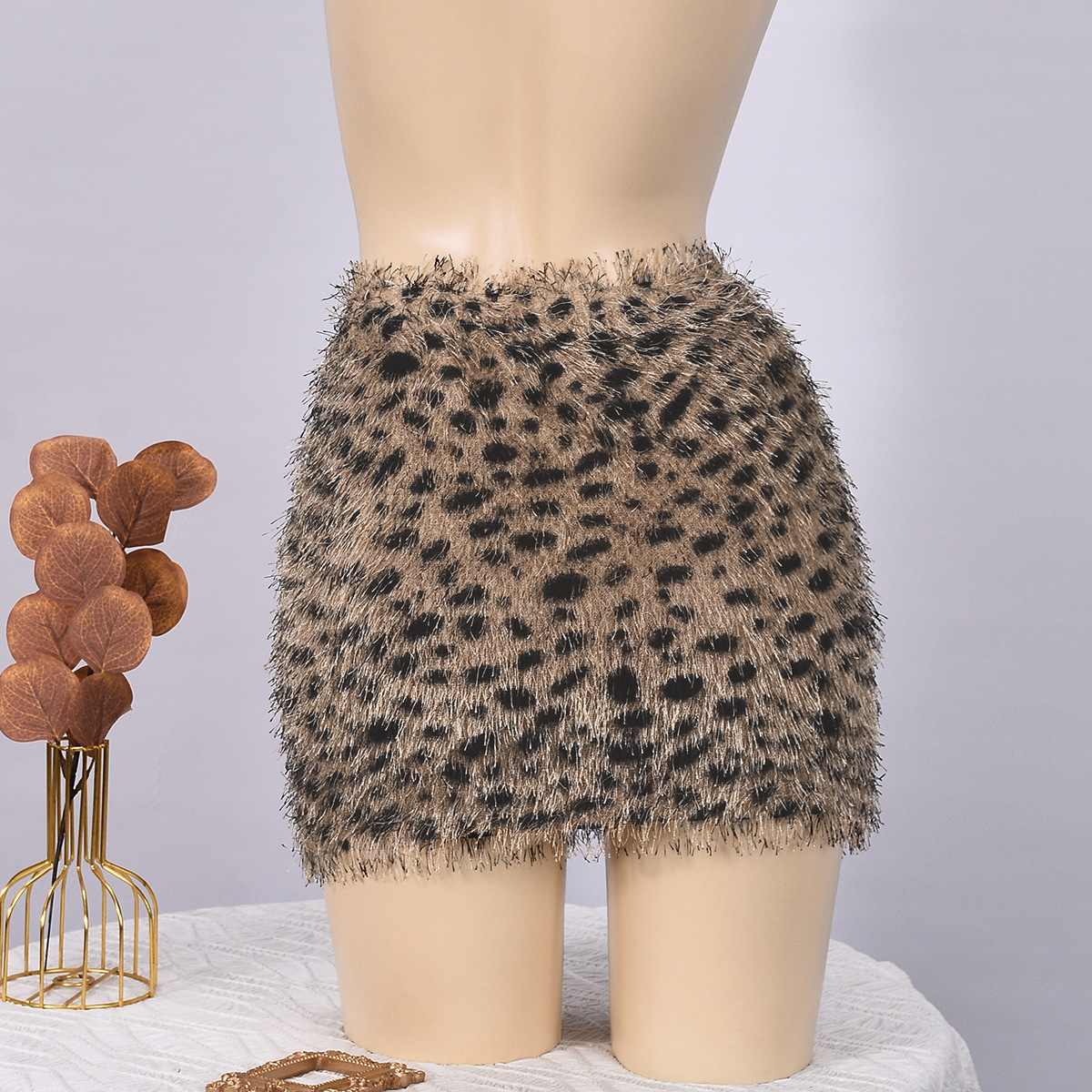Spotted Mini Skirt for Casual Summer Outings