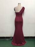 Women sexy and elegant evening beaded one-shoulder slit evening dress