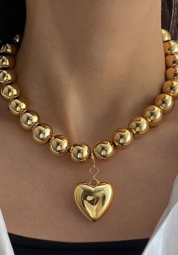Women gold beaded clavicle necklace, summer heart print pendant necklace