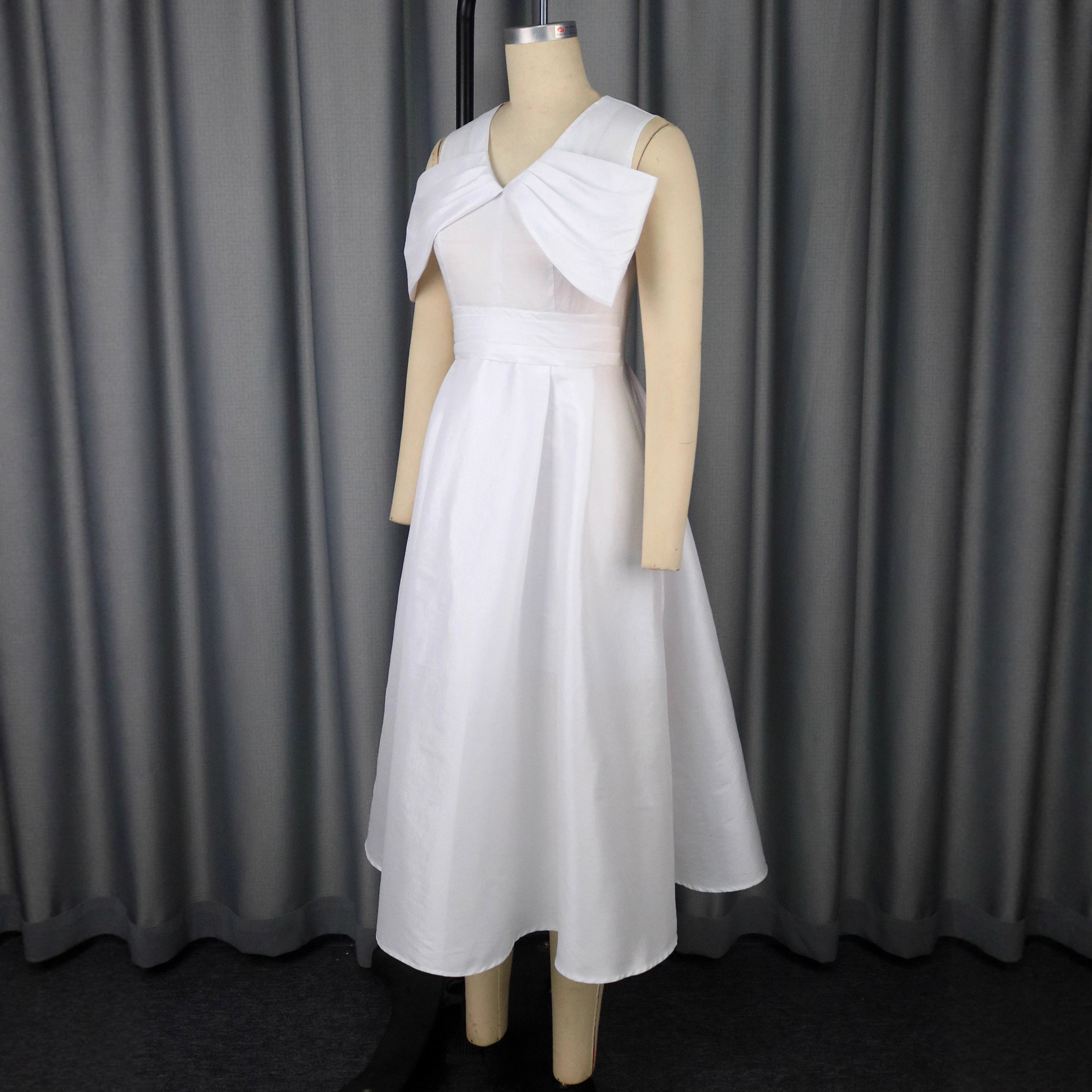 Off-Shoulder Sexy V-Neck Bow White Formal Party Dress Slim Waist Elegant Evening Gown