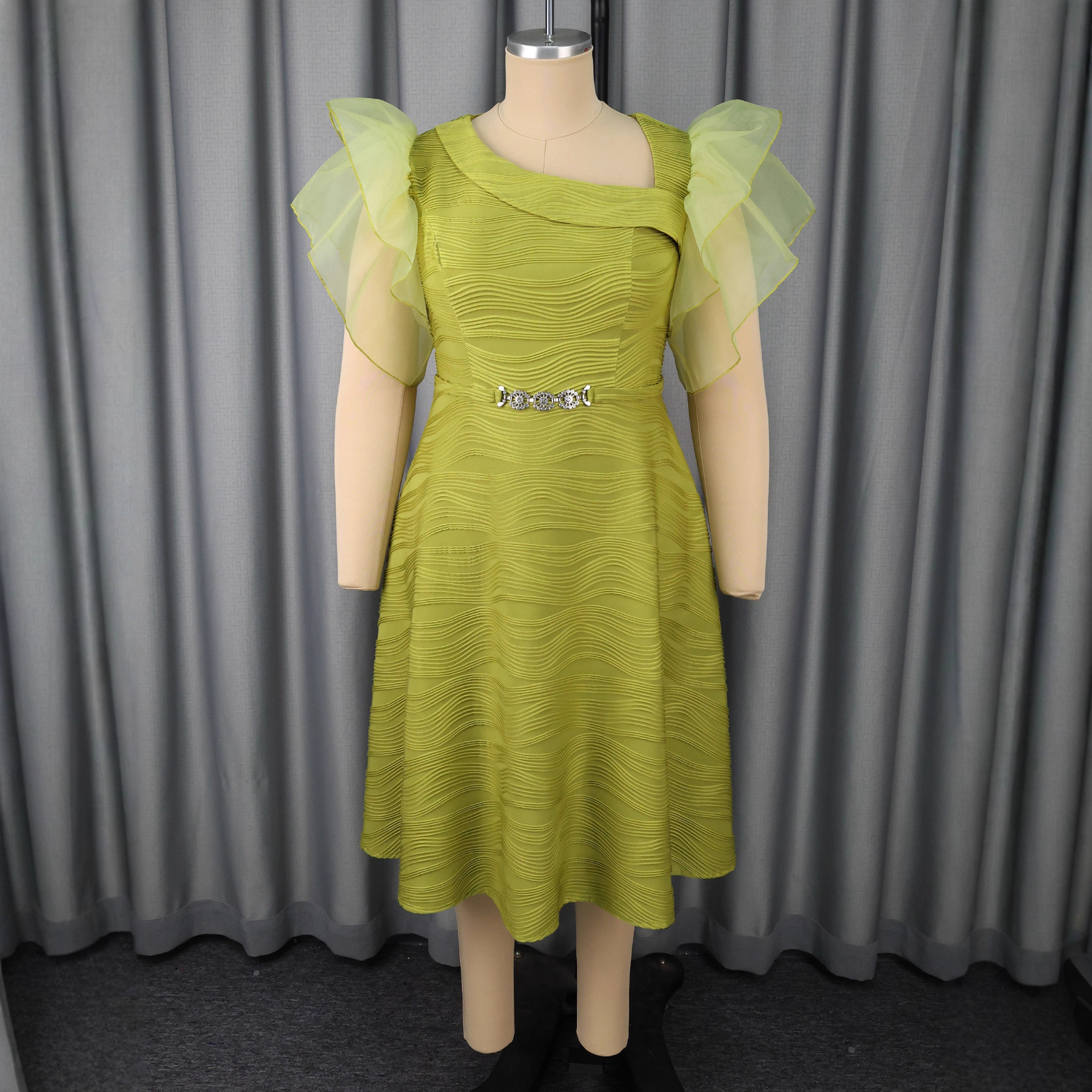 Elegant Slash Shoulder Mesh Flutter Sleeve Midi Gown Slim Waist A-Line Party Dresses