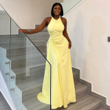 Women Solid Pleated Round Neck Sleeveless Bodycon Dress