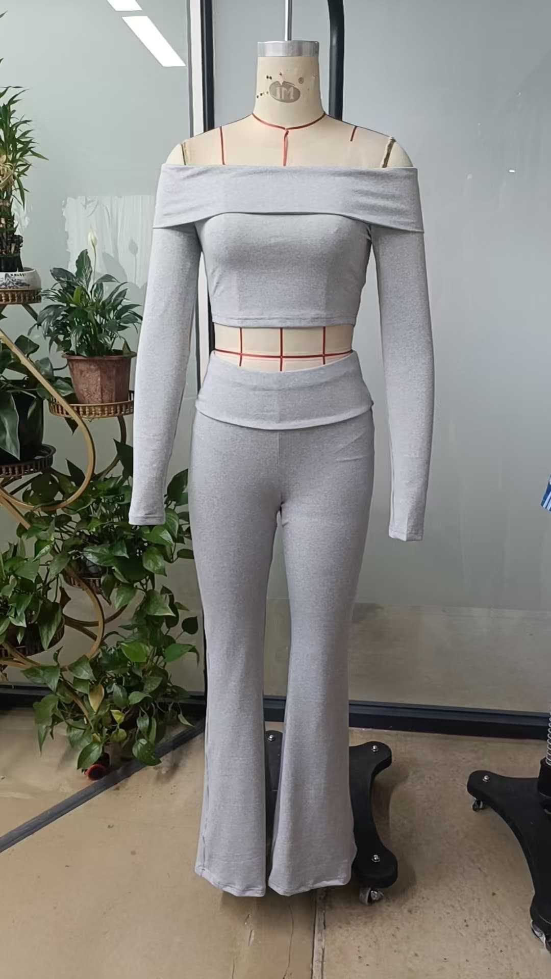 Women off-the-shoulder long-sleeved top and trousers two-piece set