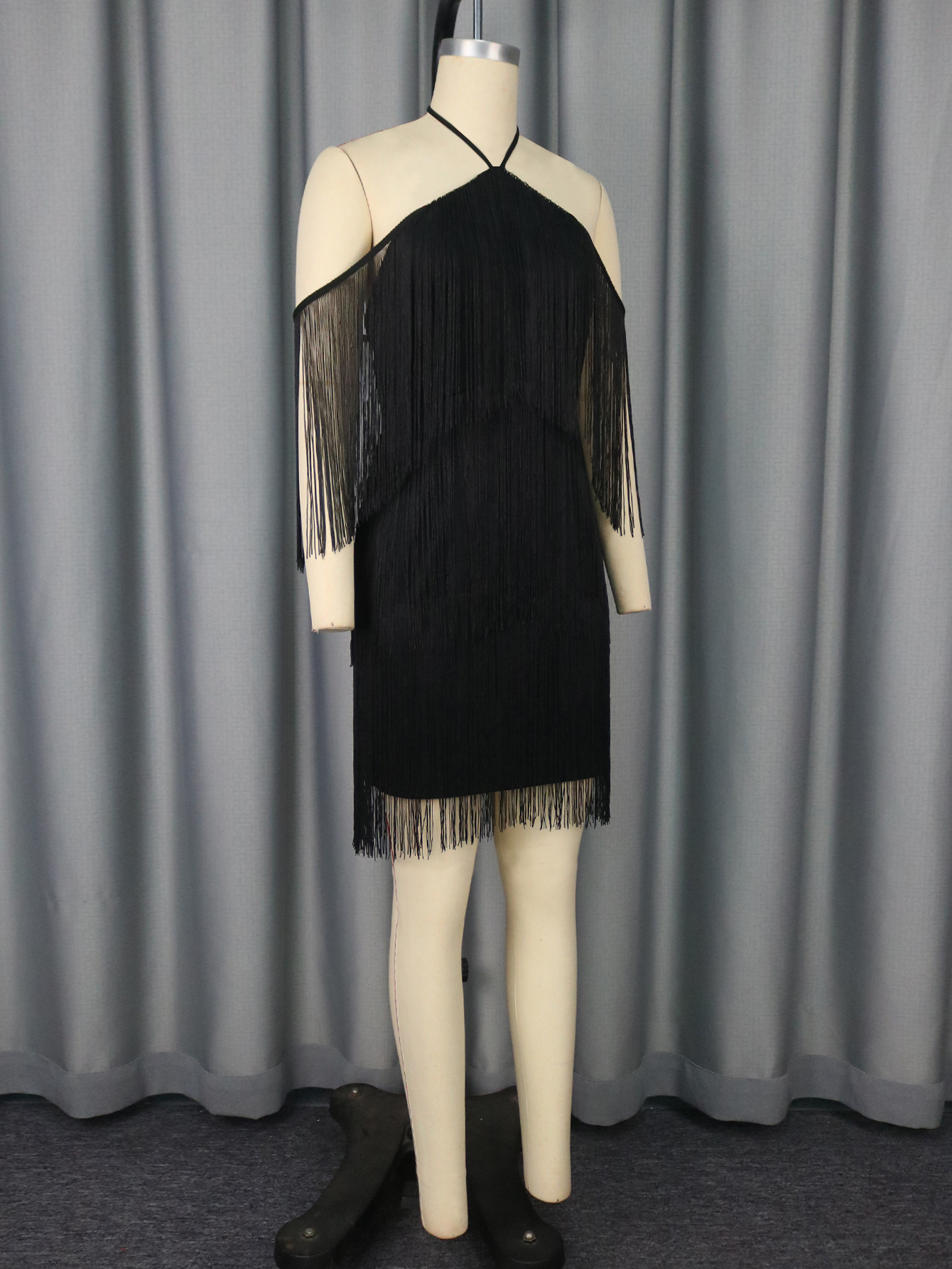 Women Sexy Black Bodycon Dress with Off-Shoulder Tassels