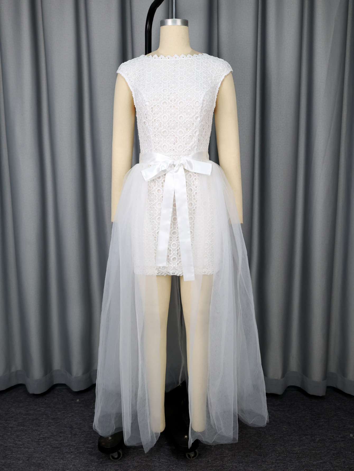 Women White Lacemesh Lace-Up Sleeveless Sexy Backless Party Dress