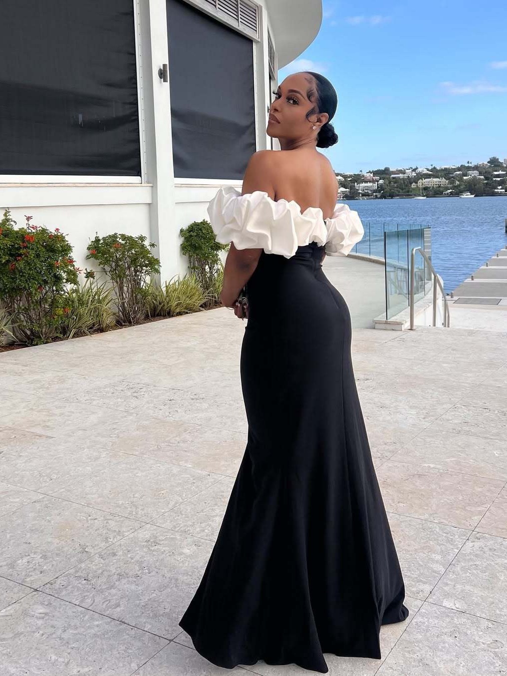 Women Sexy Off-Shoulder Bodycon Maxi Dress with Contrast Side Slits