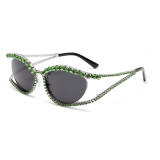 Rhinestone Cut-Out Y2K Cat Eye Sunglasses Fashion Style Women's Trendy Shades