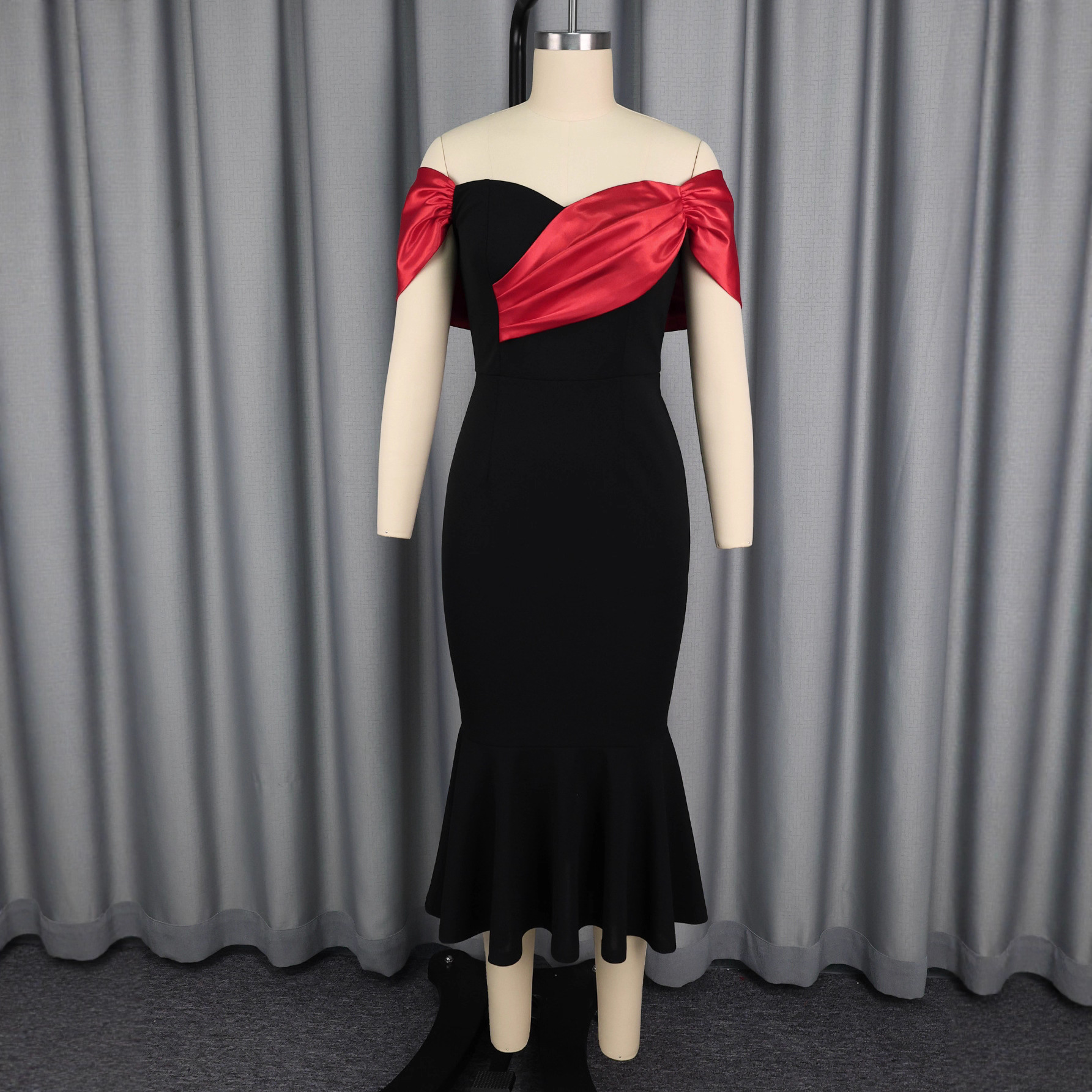 Women's Off-Shoulder Sexy Color-Blocking Party Dress with Flounce Hem Slim Fit Mermaid Evening Gown