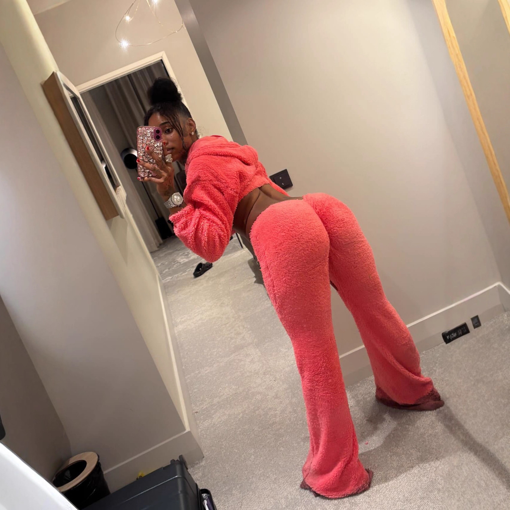 Women's Pink Plush Fashion and Comfort Two-Piece Pants Set