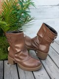 Stylish Brown Mid-Calf Boots with Chunky Sole Fashion Shorts for Women