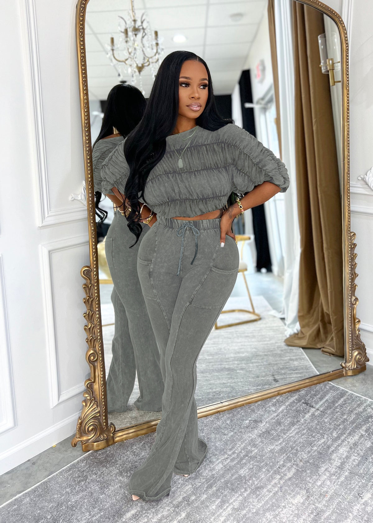 Women's Sexy Crop Top Slim-Fitting Flared Pants Two-Piece Set