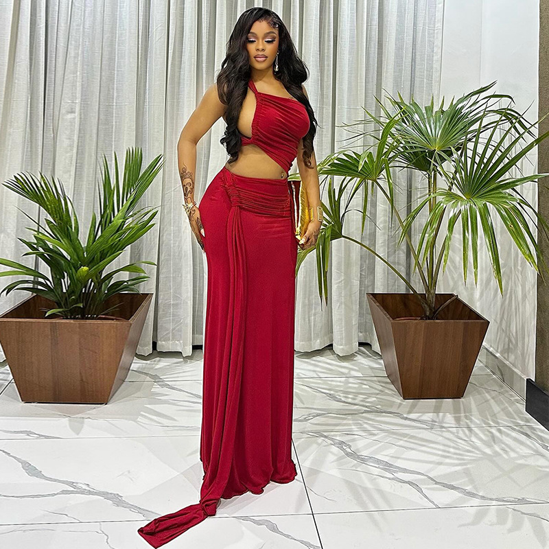 Women Asymmetrical Pleated One-Shoulder Strapless Solid Bodycon Dress