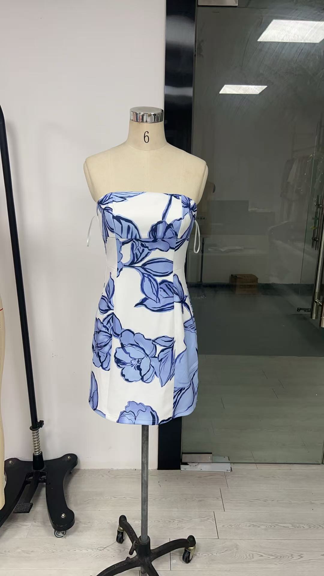 Women Strapless Floral Dress