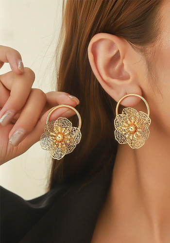 Women gold hollow petal earrings