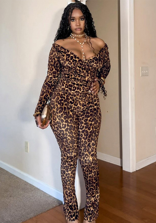 Women's Autumn Winter Leopard Print Off Shoulder Deep V-Neck Finger Sleeve High Waist Pants Set