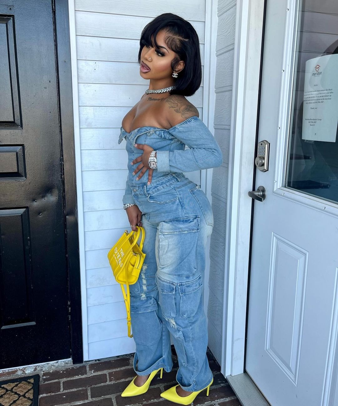 Off-Shoulder Buttoned Multi-Pocket Denim Jumpsuit for Autumn/Winter