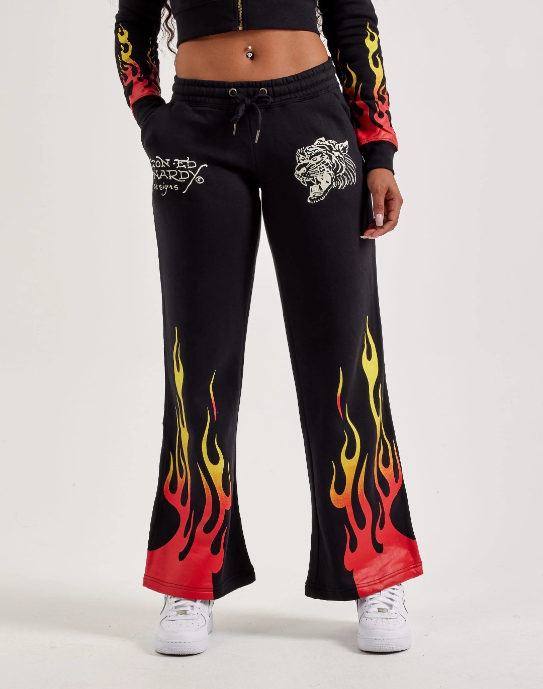 Women Printed Cropped Hoodies and Sweatpants Two-Piece Set