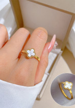 Women's Floral Fashion Four-Leaf Clover Ring