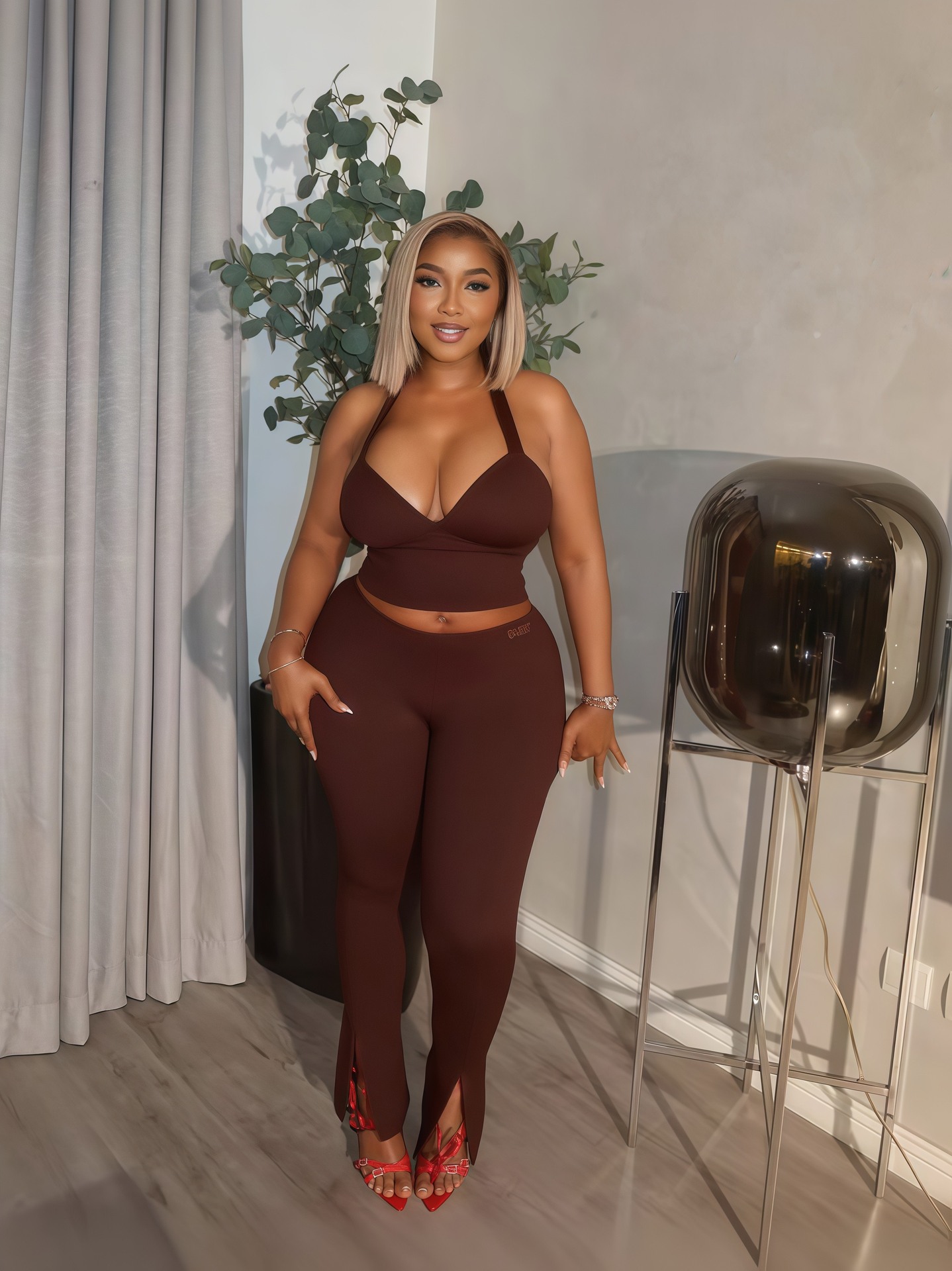 Women's Autumn Casual Solid Color Sleeveless Halter Neck Tight Fitting Pants Set