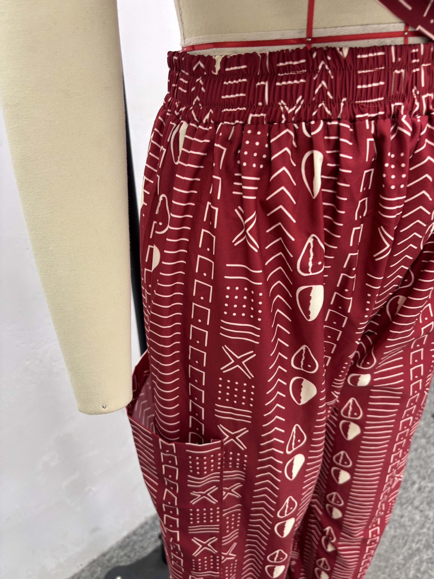 Women's African Chic Trendy Print Short Sleeve Drawstring Slim Fit Shirt Pants Set