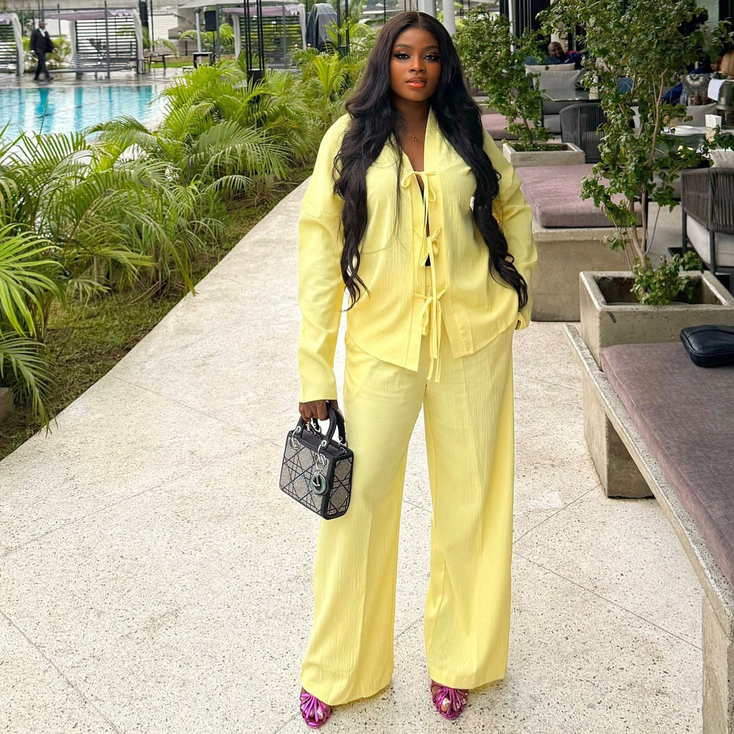 Women Casual Solid Pleated Bow Top and Solid Pant Two-Piece Set