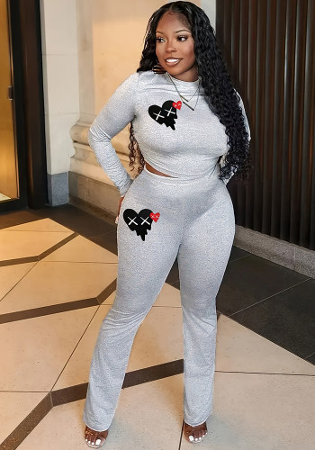 Women's Heart Print Long Sleeve Round Neck T-Shirt and Pants Set
