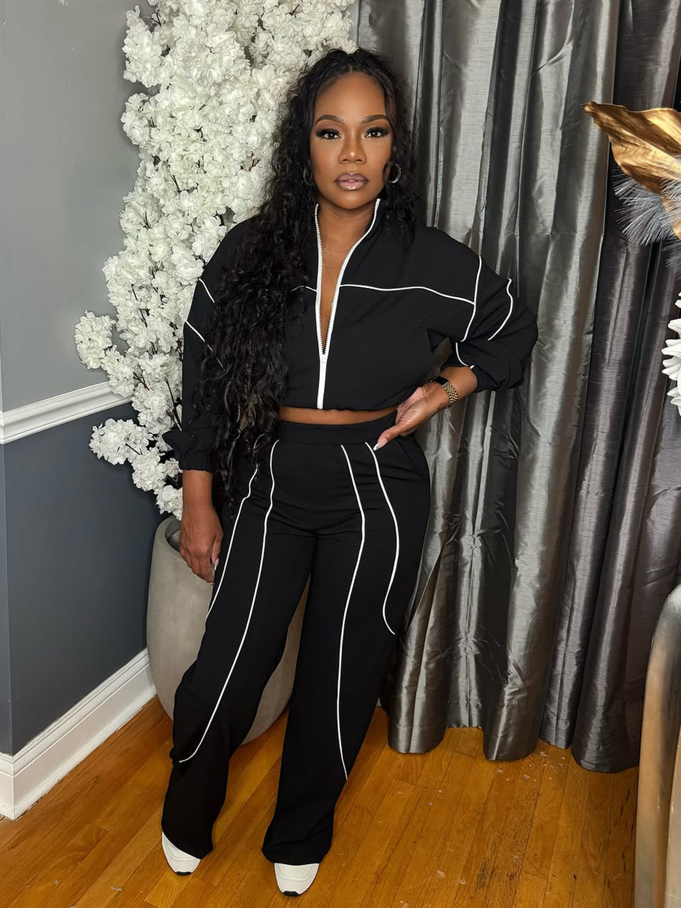 Women Color-Blocked Striped Top and Wide-Leg Pants Two-Piece Set