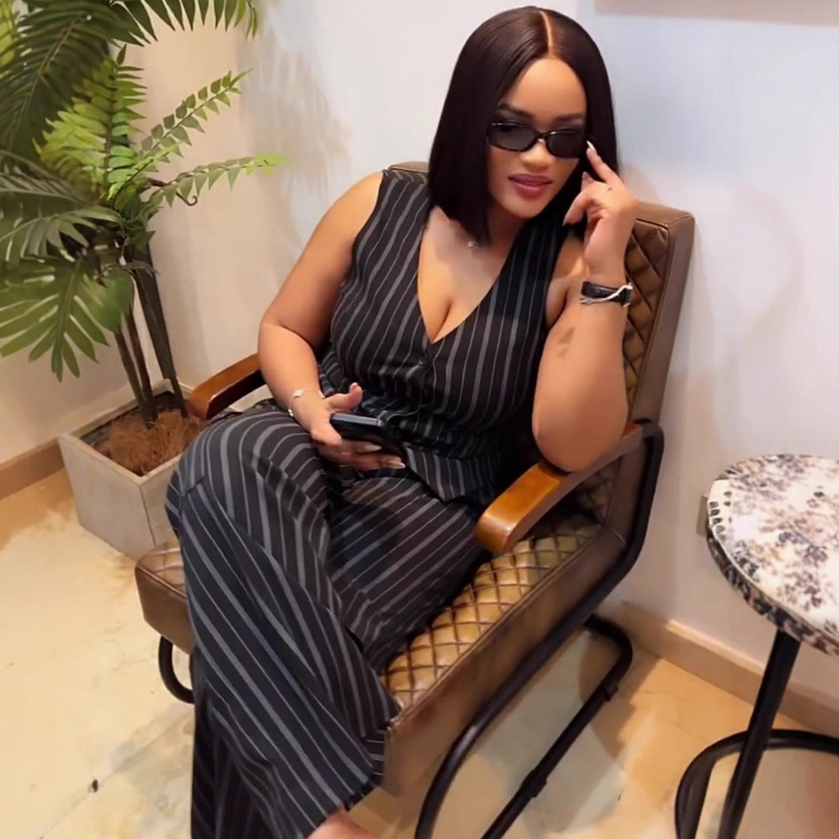 Women's V-Neck Fashion Striped Button Vest Pants African Two Piece Set