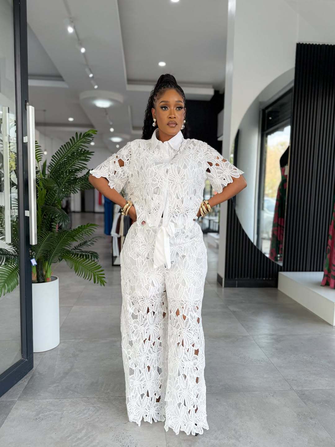 Women Elegant Hollow-Out Lace Top and Pant Two-Piece Set