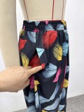 Plus Size Women Casual Print V-Neck Shirt and Capri Pants Two-Piece Set