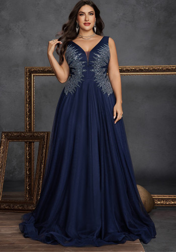Plus Size Women Elegant Embroidered Beaded Formal Evening Gown Dress